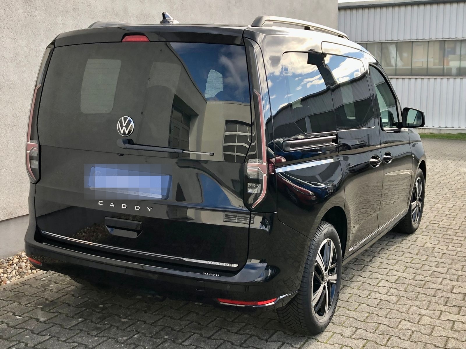 Volkswagen Caddy Life "Dark Label"  KLIMA LED ALU foto 6