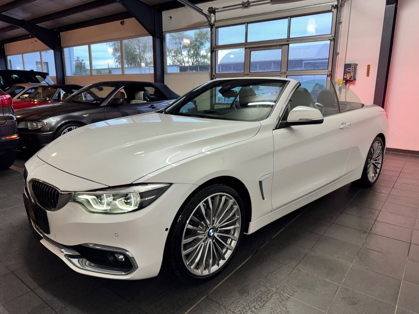 BMW Cabrio 440 i Luxury Line *LED+NAVI+KAMERA+PDC* foto 9