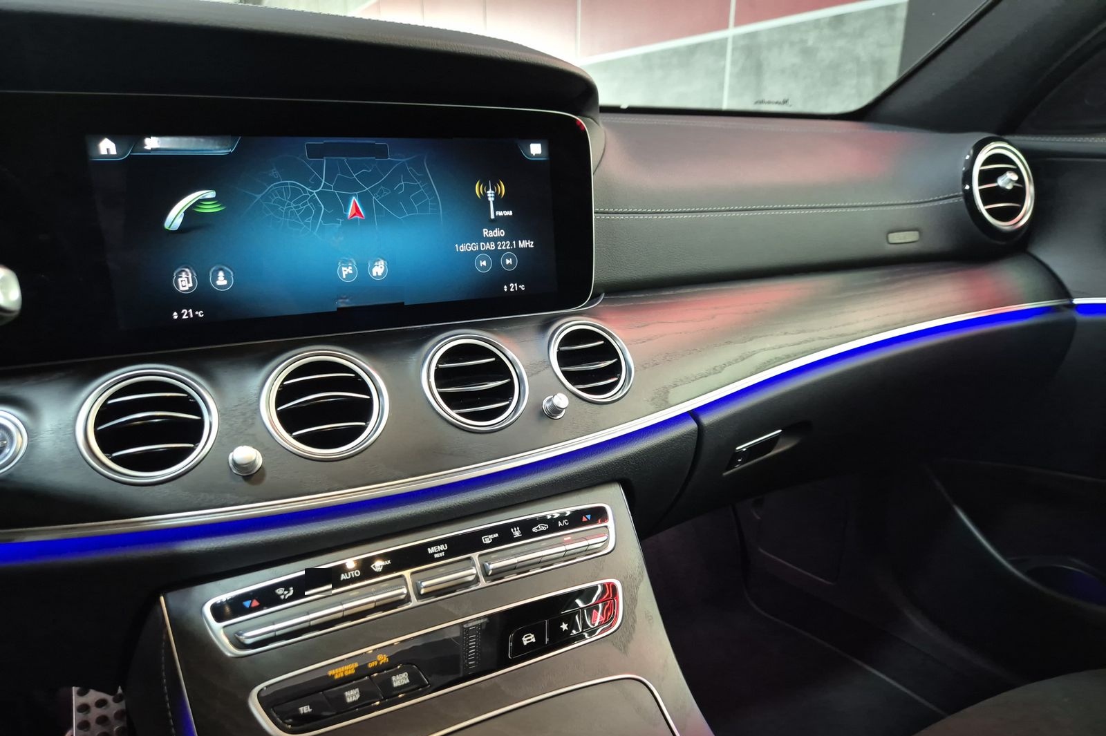 Mercedes-Benz E 300 de *AMG-LINE*BURMESTER*PANO*JUNGE STERNE* foto 10