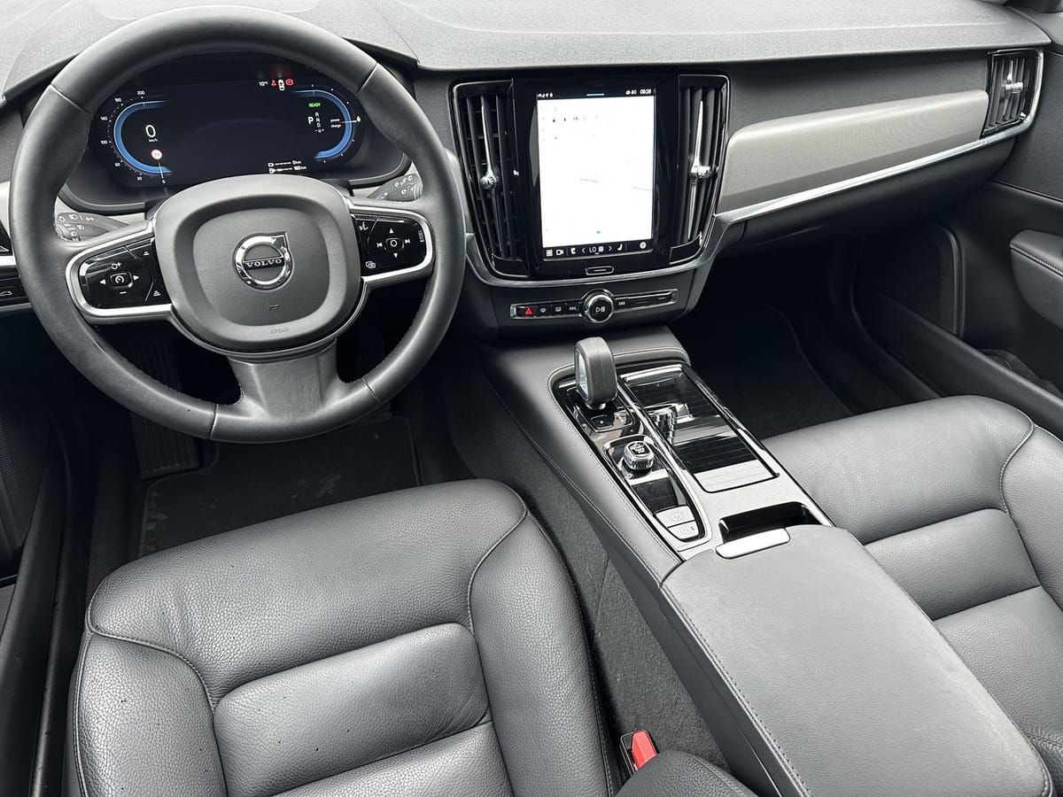 Volvo V90 T6 Recharge AWD Core NAV+LED+KAM+AHK+VC+ACC foto 12