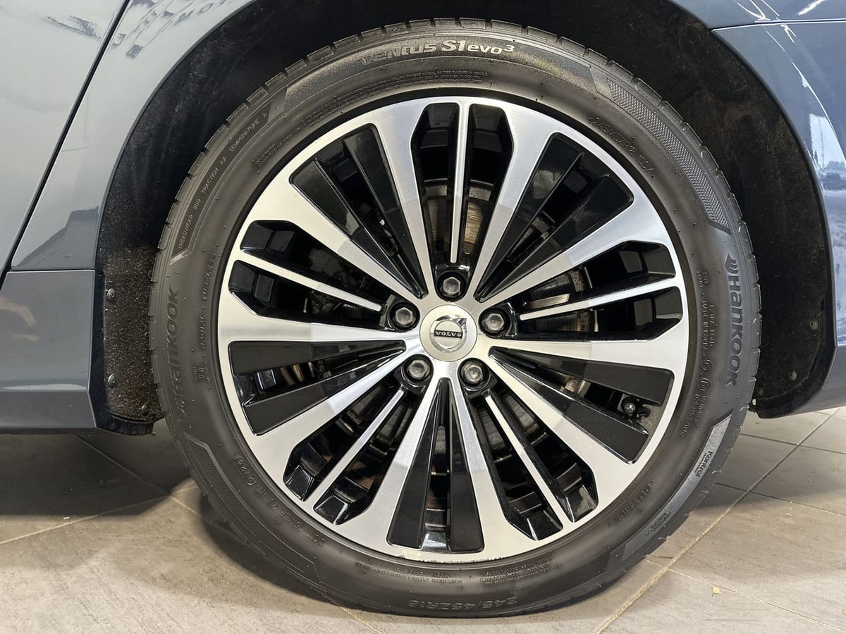 Volvo V90 T6 Recharge AWD Core NAV+LED+KAM+AHK+VC+ACC foto 3