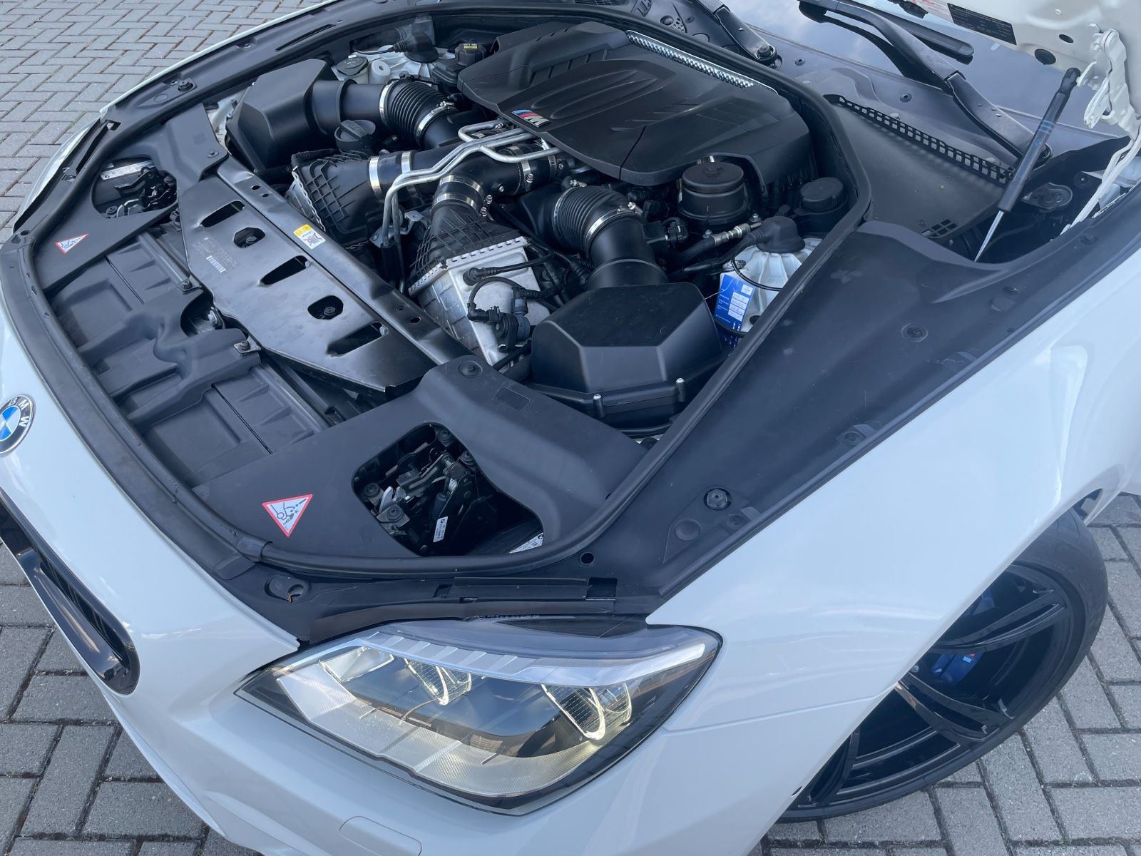 BMW M6 Competition Paket Soft-Close Sitzt-belüf B&O foto 17