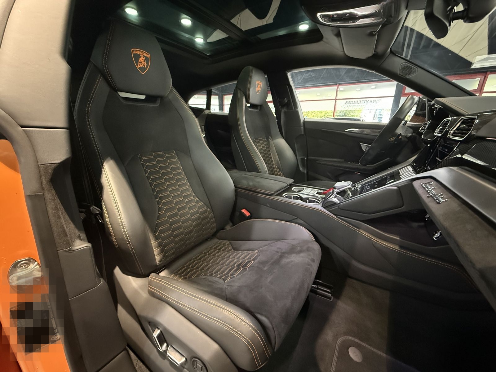 Lamborghini Urus Carbon Paket Interieur&Exterieur +PANO+B&O+ foto 20