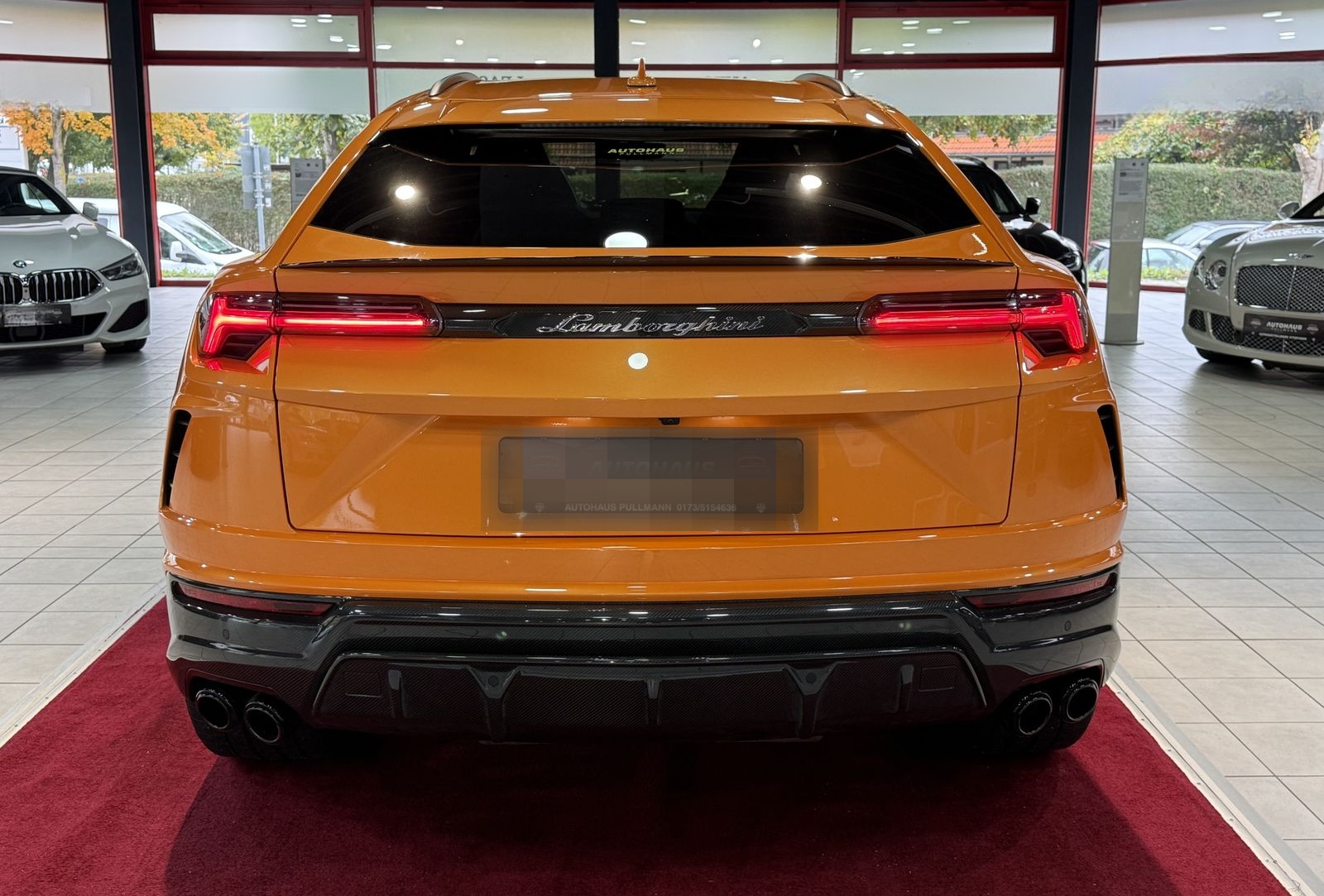 Lamborghini Urus Carbon Paket Interieur&Exterieur +PANO+B&O+ foto 4