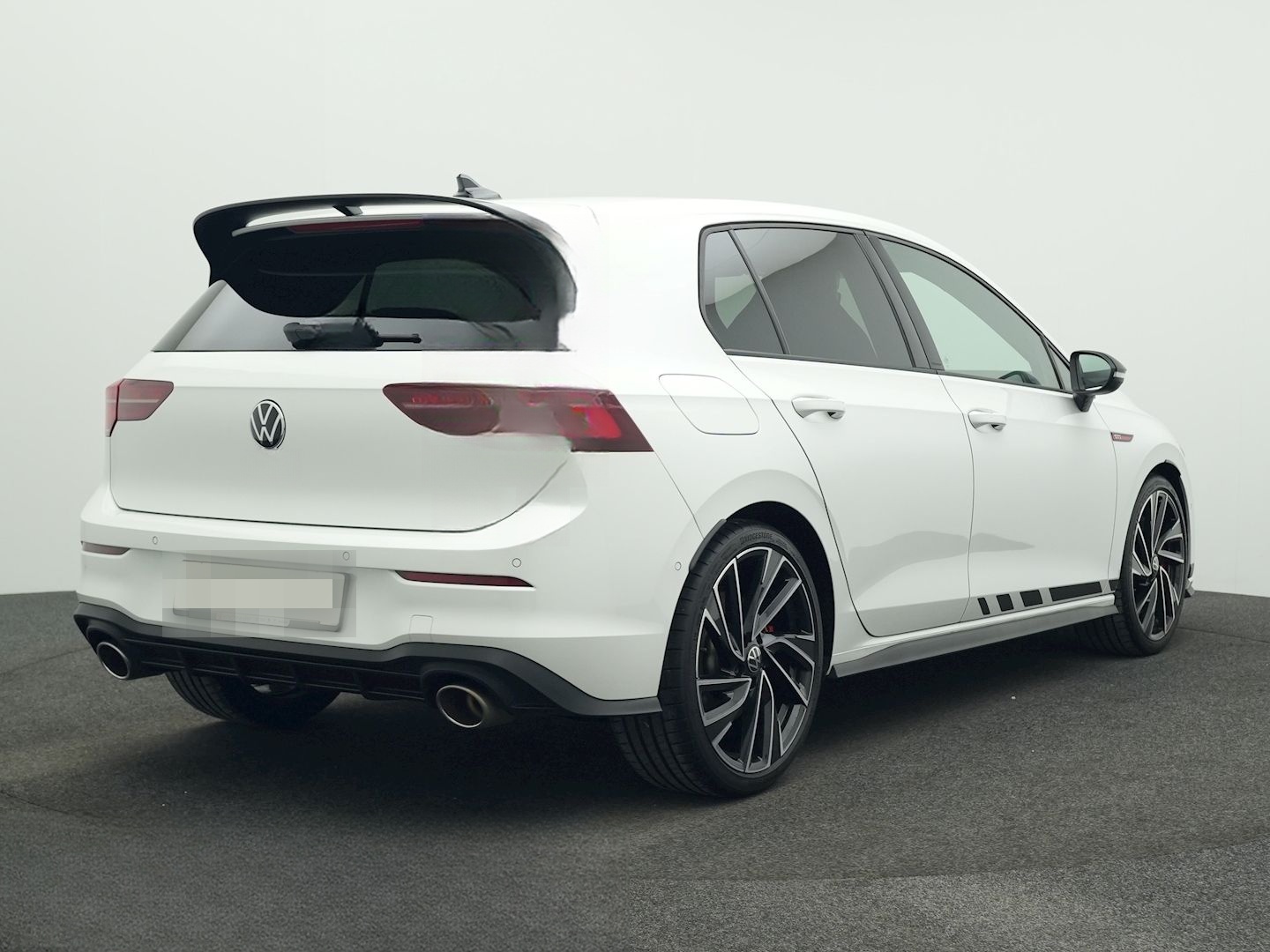 Volkswagen Golf GTI 8 2.0 TSI DSG Clubsport Black Style PAN foto 5