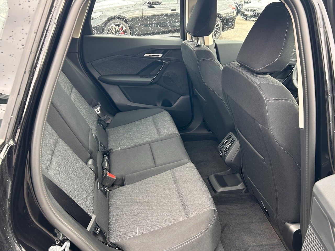 BMW iX1 30 xDrive / AHK schwenkbar / Head-Up Displ. foto 8
