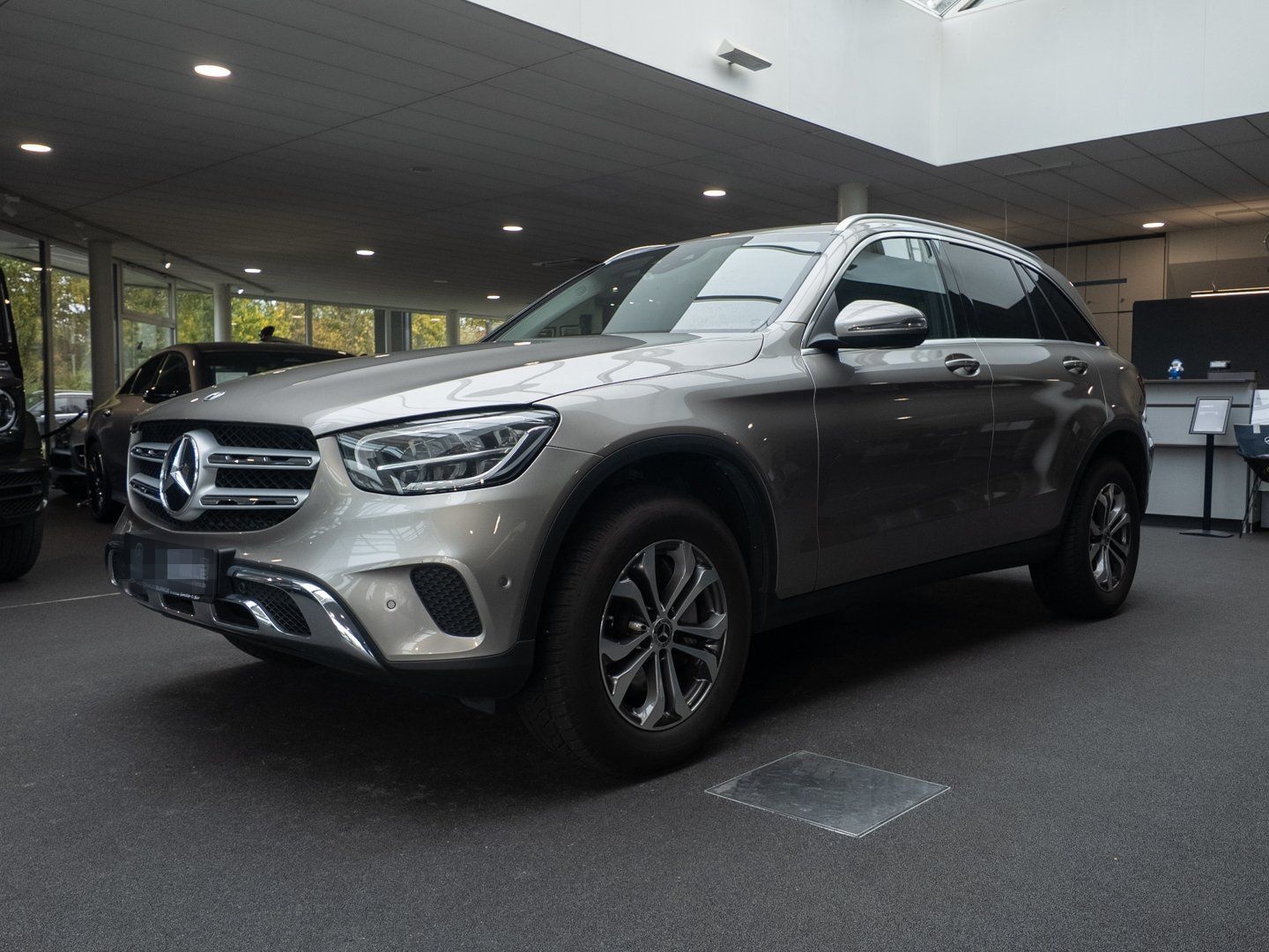 Mercedes-Benz GLC 200 d 4Matic,LED,MBUX,NaviPlus,RüKam,Offroad foto 3