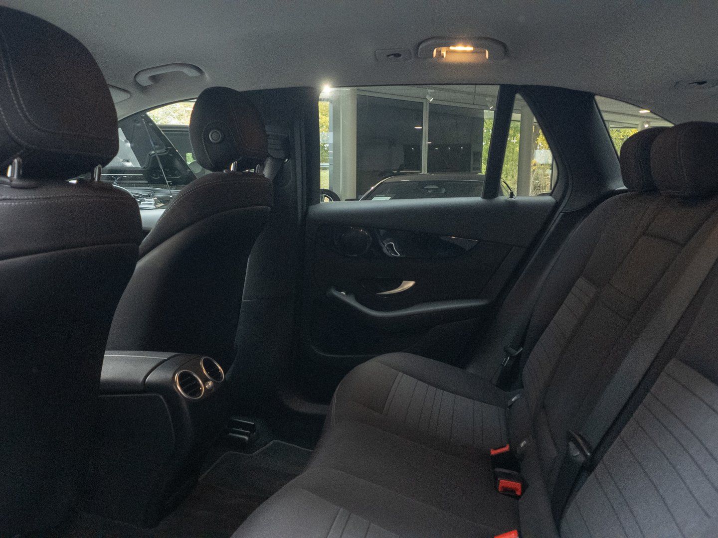 Mercedes-Benz GLC 200 d 4Matic,LED,MBUX,NaviPlus,RüKam,Offroad foto 24