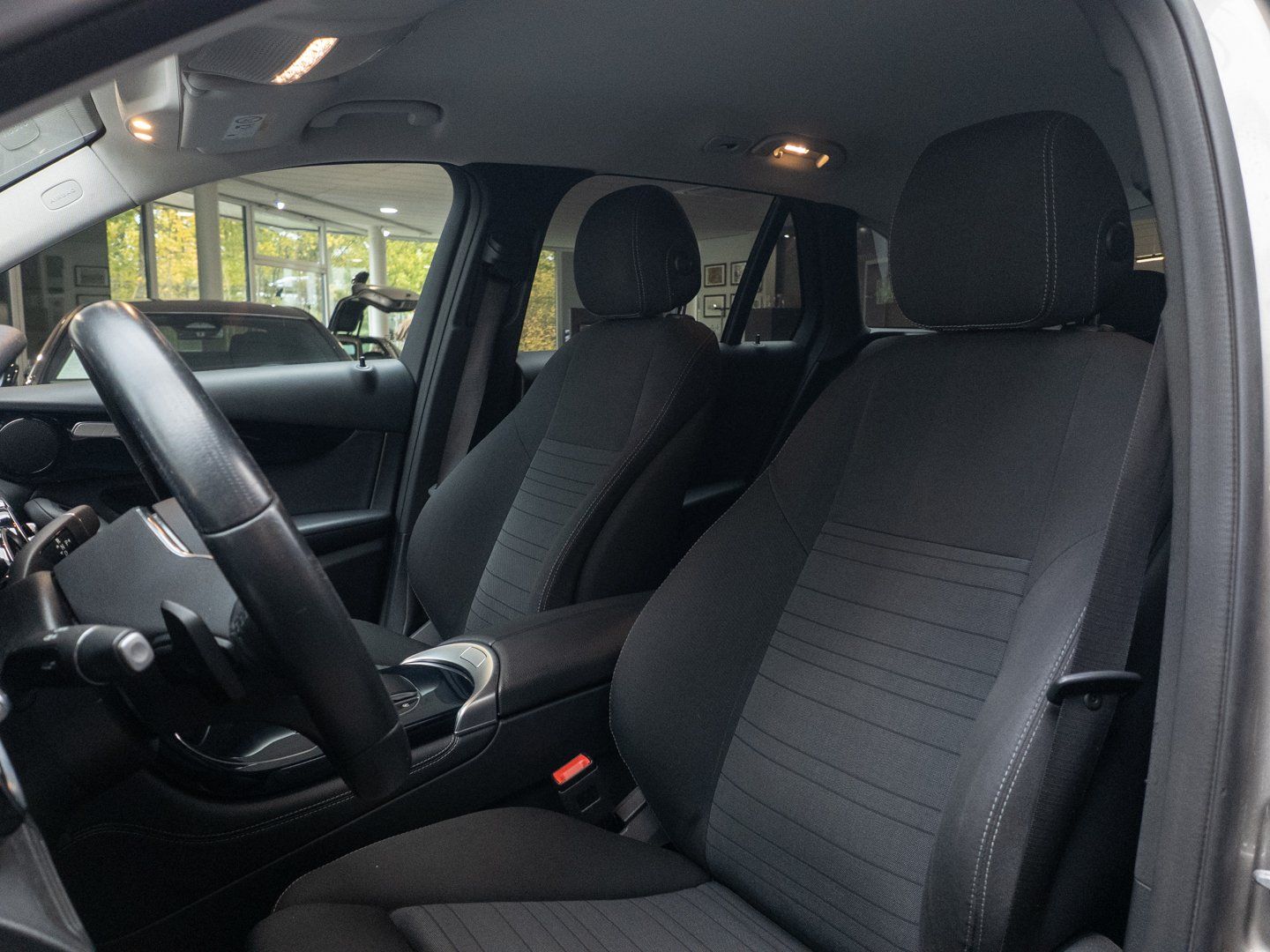 Mercedes-Benz GLC 200 d 4Matic,LED,MBUX,NaviPlus,RüKam,Offroad foto 9