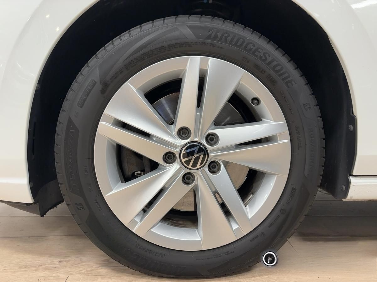 Volkswagen Golf 8 Variant LIFE 2.0 TDI DSG AHK NAVI ACC SHZ foto 6