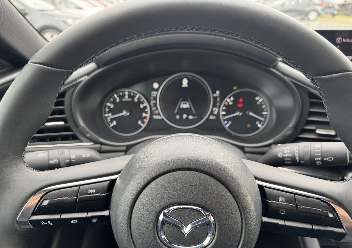 Mazda 3 2.5 140PS AT Centre-line LED Kamera NAVI foto 11