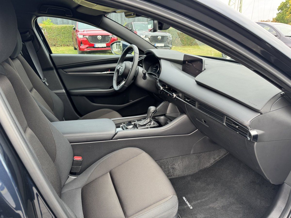 Mazda 3 2.5 140PS AT Centre-line LED Kamera NAVI foto 12
