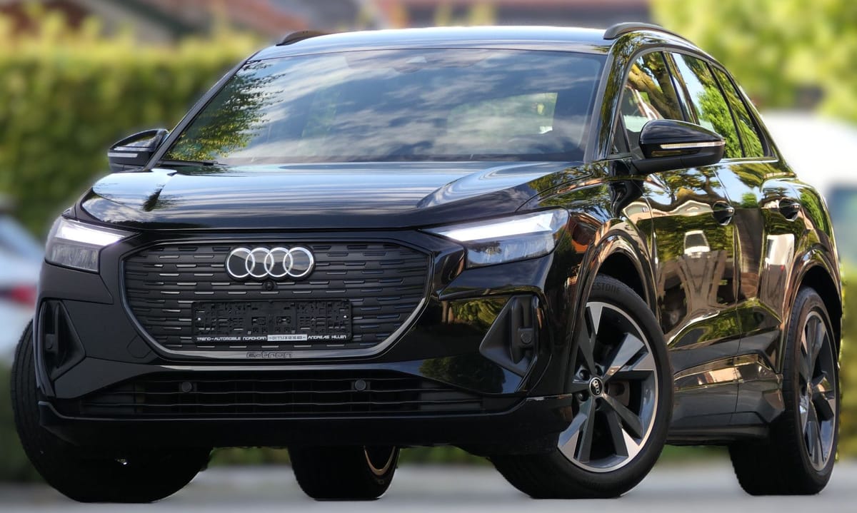 Audi 45 E-TRON+S-LINE+QUATT+20"+NAVI+HUD+OPTIK+SONOS+ foto 2