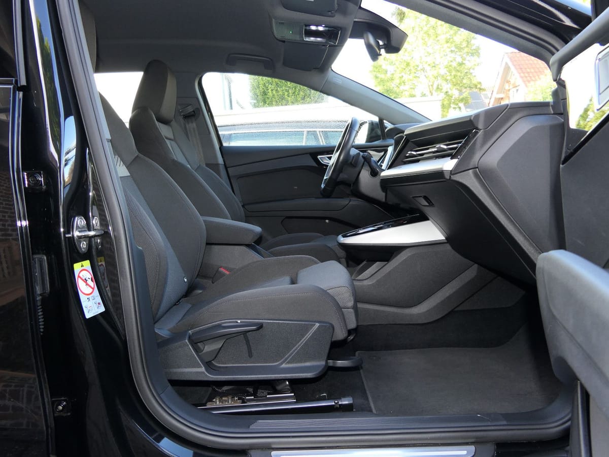 Audi 45 E-TRON+S-LINE+QUATT+20"+NAVI+HUD+OPTIK+SONOS+ foto 11