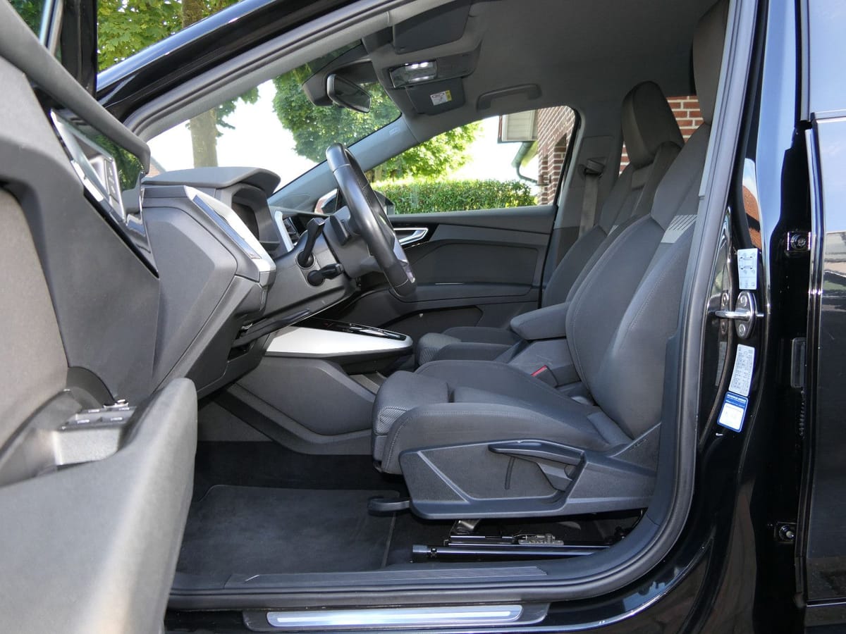 Audi 45 E-TRON+S-LINE+QUATT+20"+NAVI+HUD+OPTIK+SONOS+ foto 8