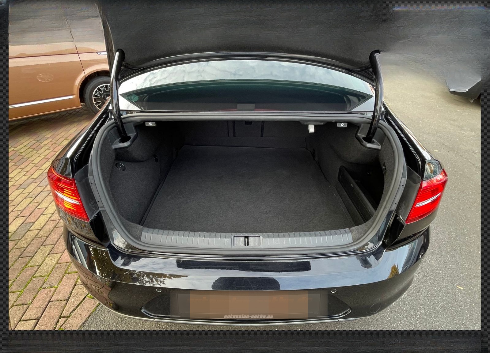 Volkswagen Passat Lim. Highline DSG VOLL-Ausstattung R-Line foto 11