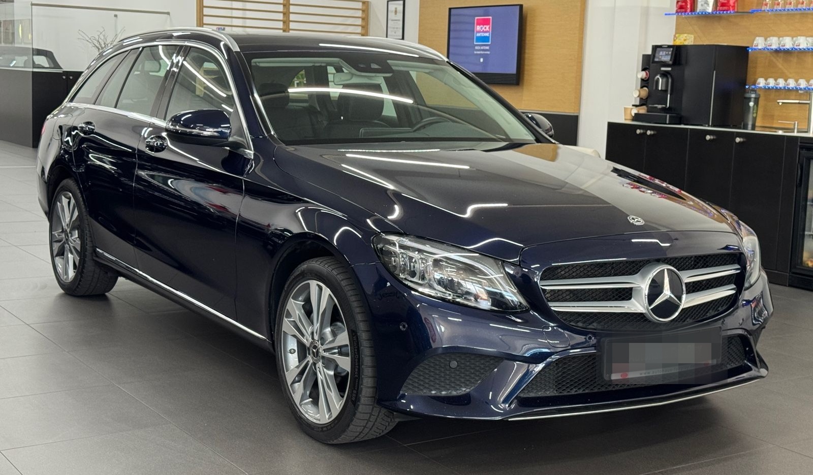 Mercedes-Benz C 200 T-Modell Aut./Multibeam/Burmester/U-FREI! foto 3