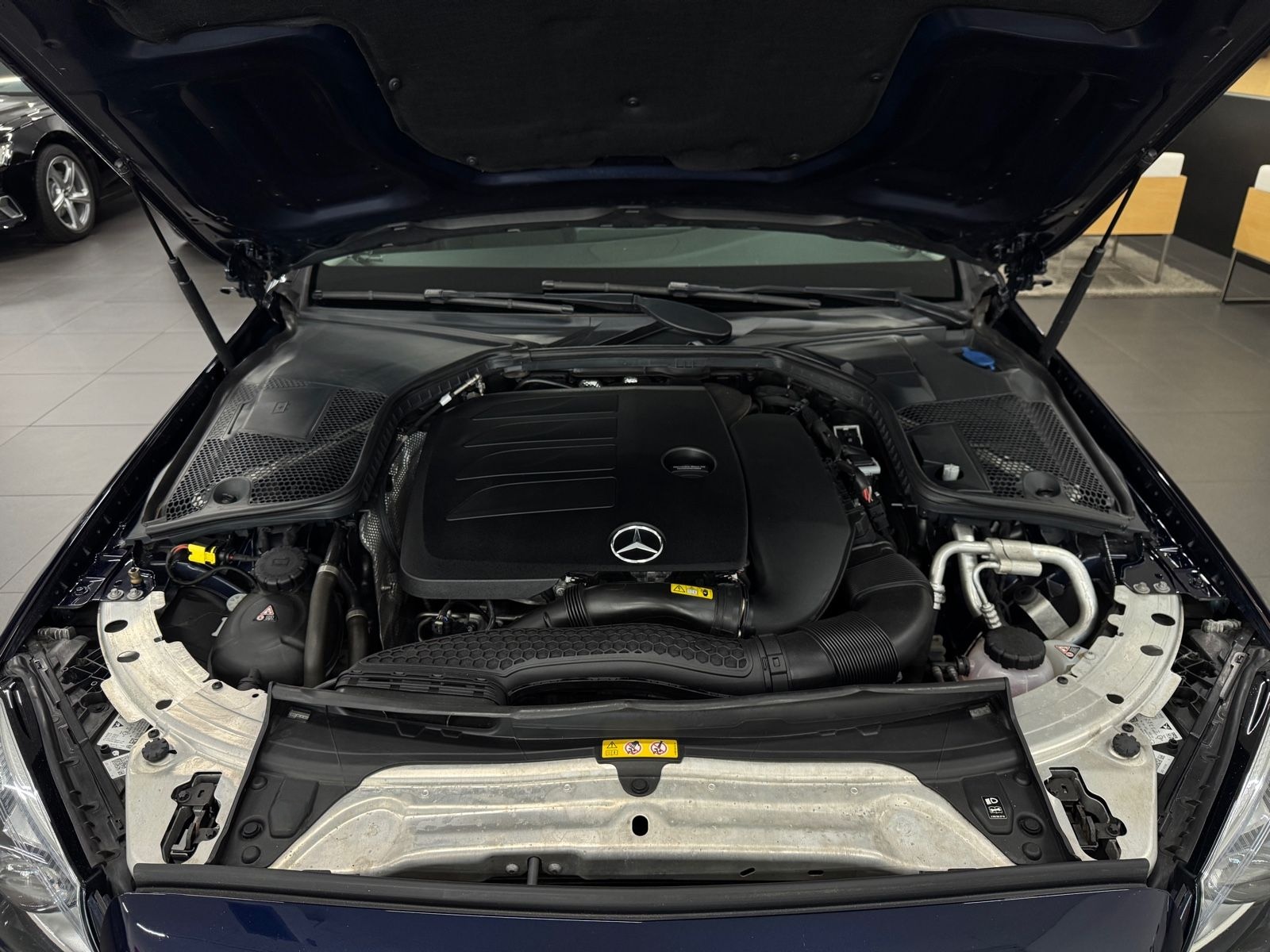 Mercedes-Benz C 200 T-Modell Aut./Multibeam/Burmester/U-FREI! foto 8