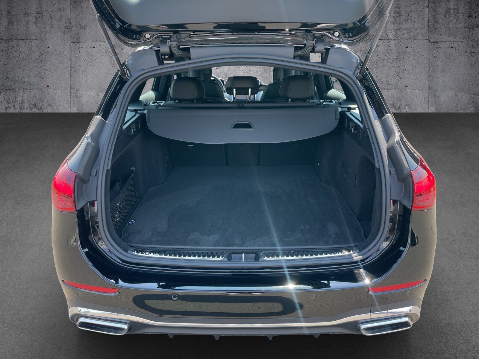 Mercedes-Benz C 300 d T AMG+KAMERA+AMBI+EASYP+TWA+SPUR/BREMS foto 14