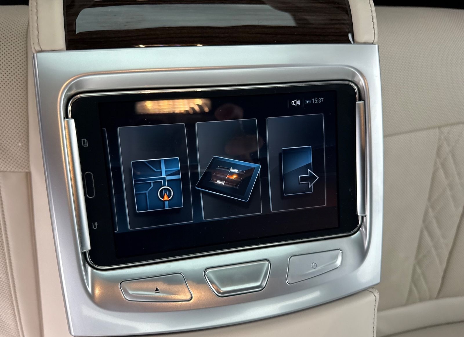 BMW 750 i xDrive*MASSAGE*NIGHT-VERSION*SOFT-CLOSE* foto 19