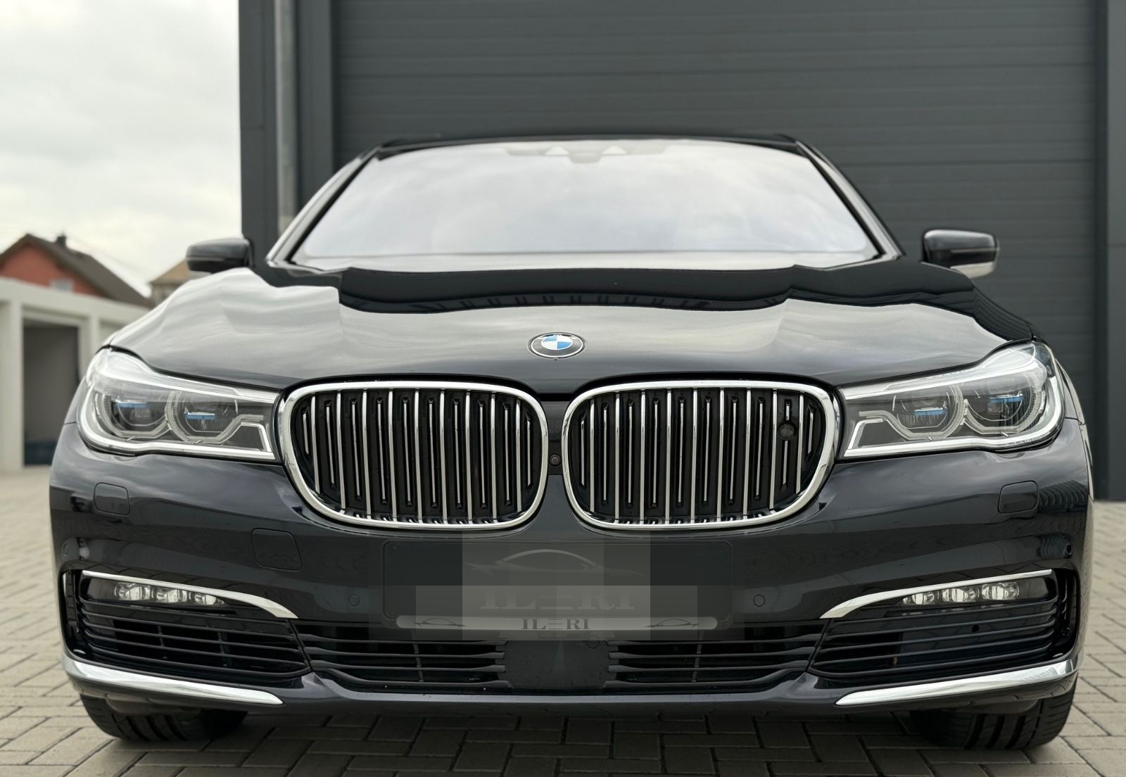 BMW 750 i xDrive*MASSAGE*NIGHT-VERSION*SOFT-CLOSE* foto 3