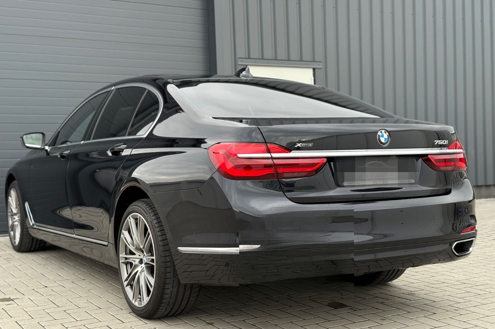 BMW 750 i xDrive*MASSAGE*NIGHT-VERSION*SOFT-CLOSE* foto 9