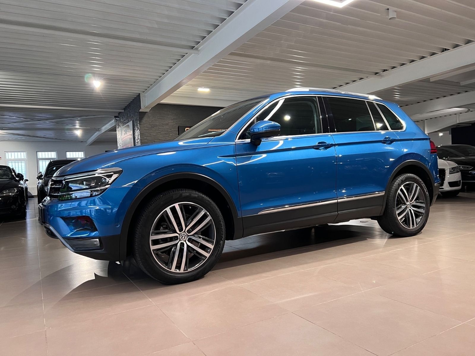 Volkswagen Tiguan 2.0TSI DSG 4MOTION Highline LED AHK DIGIT foto 13