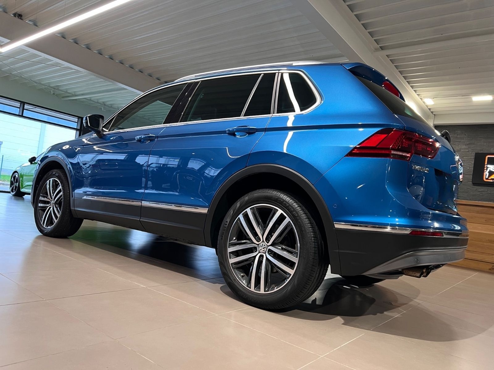 Volkswagen Tiguan 2.0TSI DSG 4MOTION Highline LED AHK DIGIT foto 5