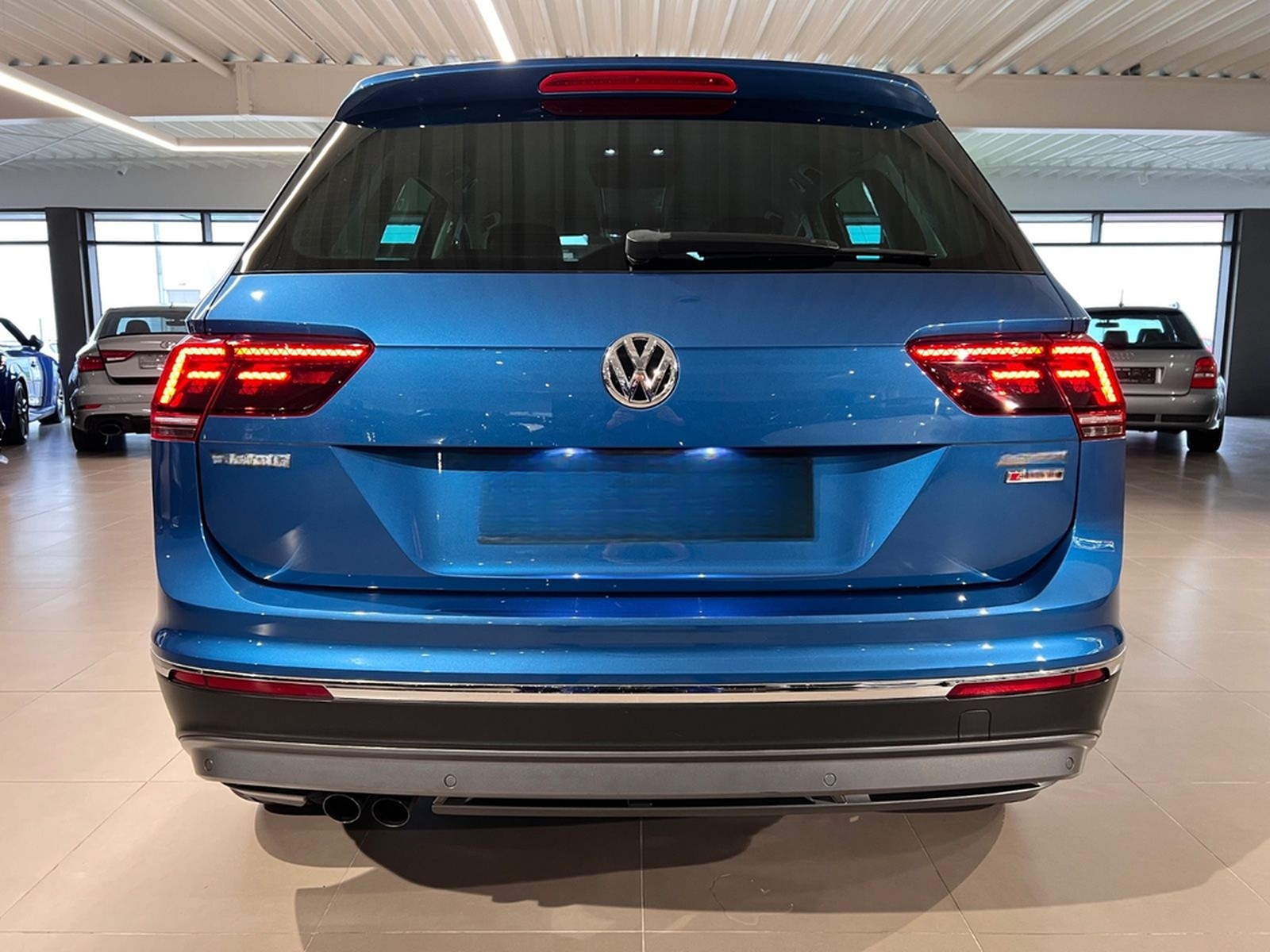 Volkswagen Tiguan 2.0TSI DSG 4MOTION Highline LED AHK DIGIT foto 7