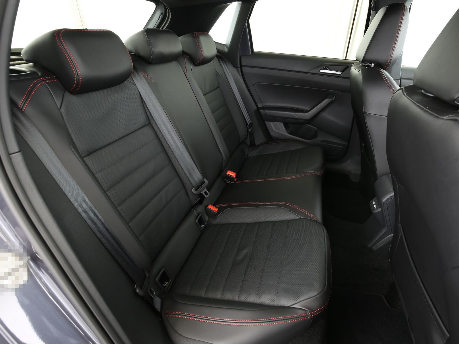 Volkswagen Polo GTI 2.0TSI 207PS DSG Black Roof Navi Leder  foto 16