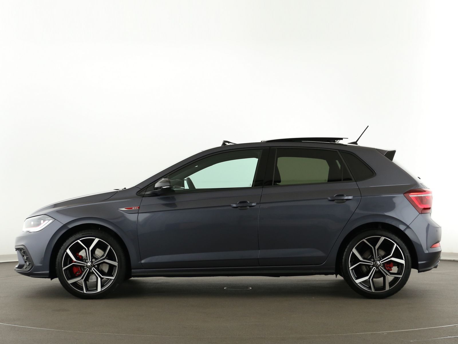 Volkswagen Polo GTI 2.0TSI 207PS DSG Black Roof Navi Leder  foto 5