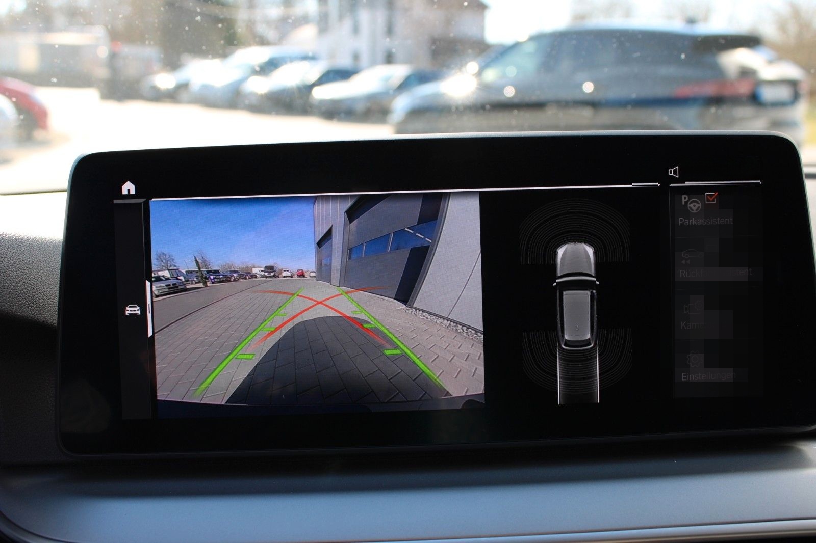 BMW 520d xDrive Touring AUT LED AHK NAVI LEDER LIVE foto 16