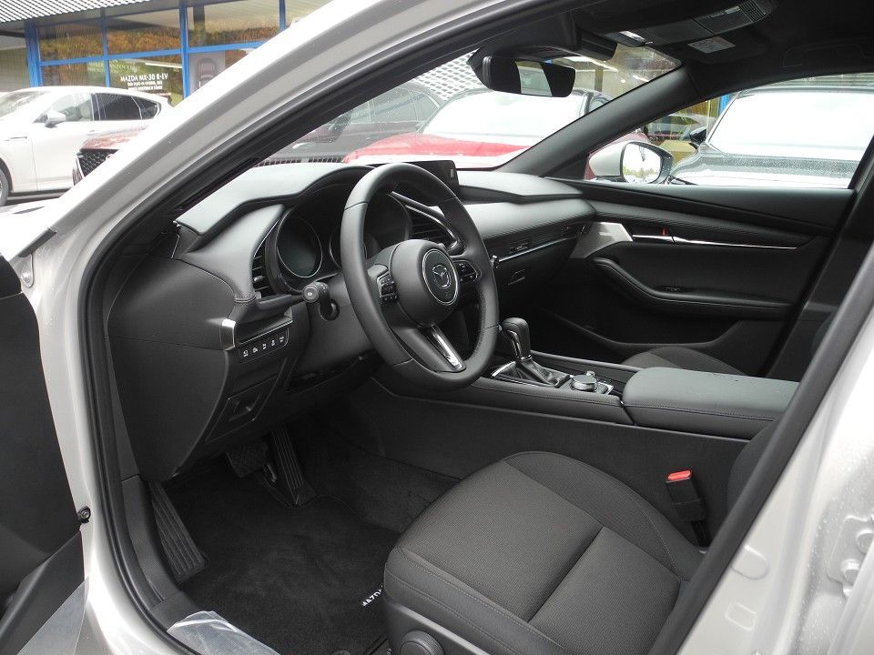Mazda 3 2.0L e-SKYACTIV G 150ps 2024 Mazda3 G 150PS 6T foto 11