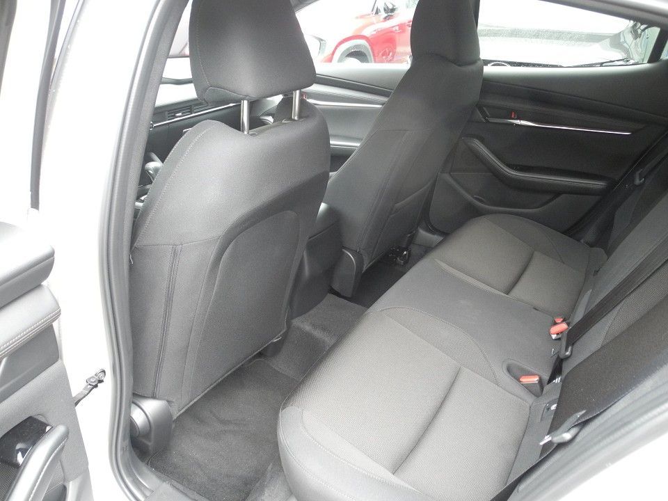 Mazda 3 2.0L e-SKYACTIV G 150ps 2024 Mazda3 G 150PS 6T foto 9