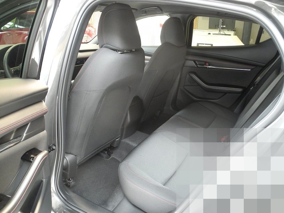 Mazda 3 2.0L e-SKYACTIV G 122ps 2024 Mazda3 G 122ps 6M foto 6