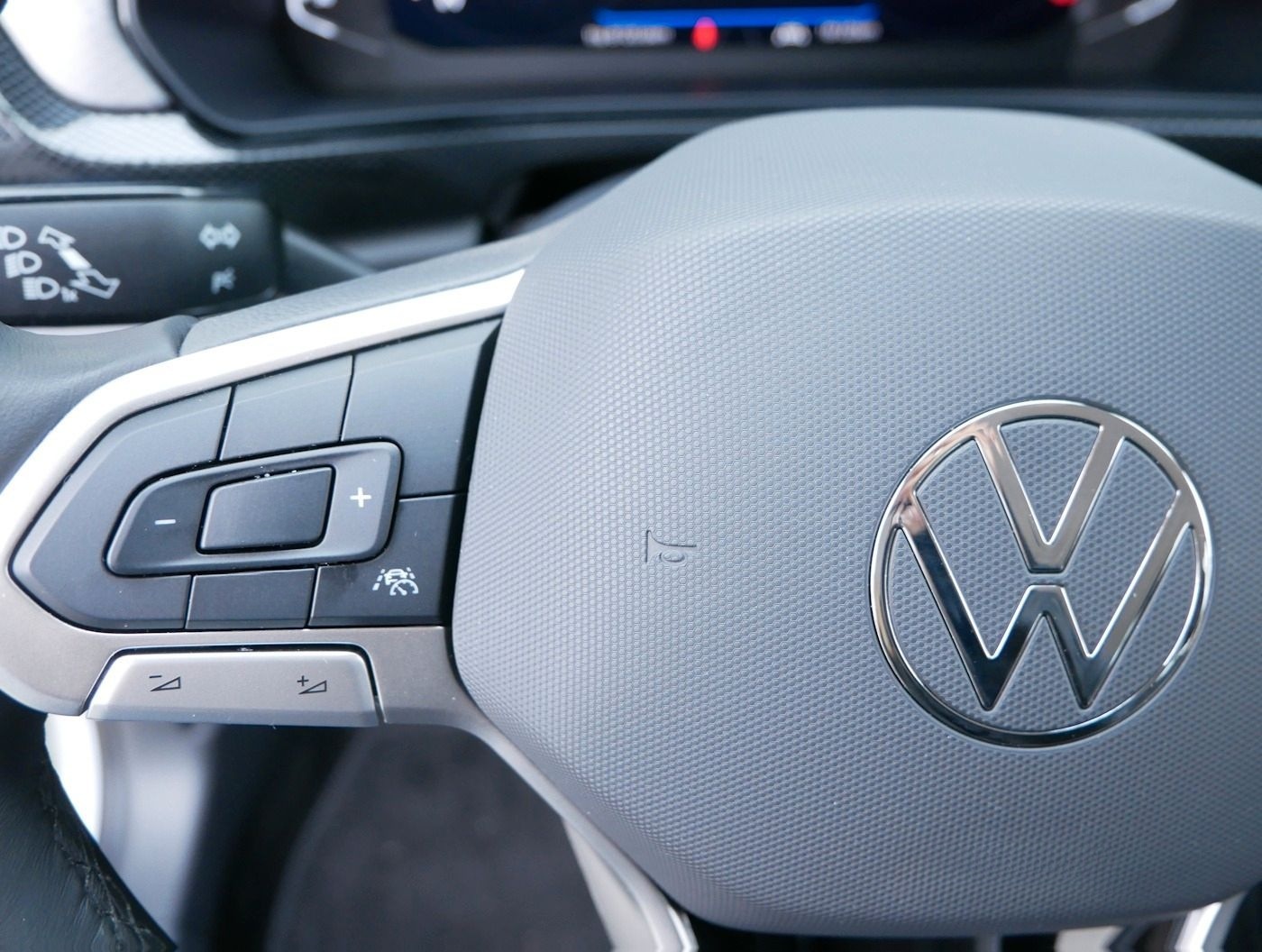 Volkswagen T-Cross 1.0 TSI Life NEU32T ACC NAVI SHZ LED PDC foto 10