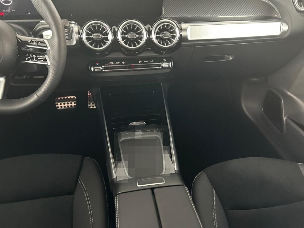 Mercedes-Benz GLB 200 d 4MATIC AMG-LINE/STYLING+MULTIBEAM+MBUX foto 13