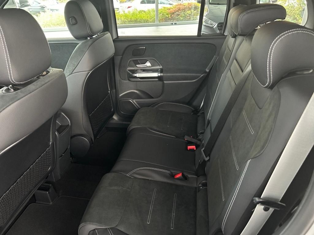 Mercedes-Benz GLB 200 d 4MATIC AMG-LINE/STYLING+MULTIBEAM+MBUX foto 14
