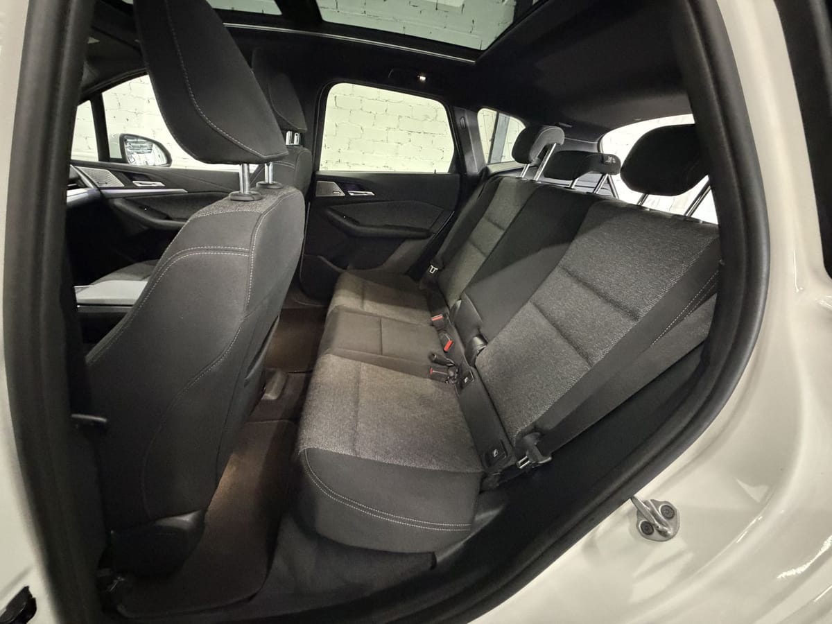 BMW 225 Active Tourer e xDrive Aut. /360°/ACC/ PANO foto 6
