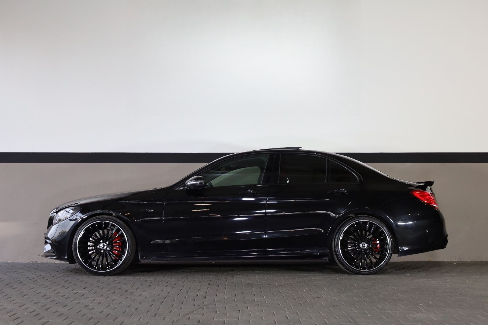 Mercedes-Benz C43 AMG 4MATIC/360*/PANO/Burmester/SHZ/TOTW/R20 foto 3