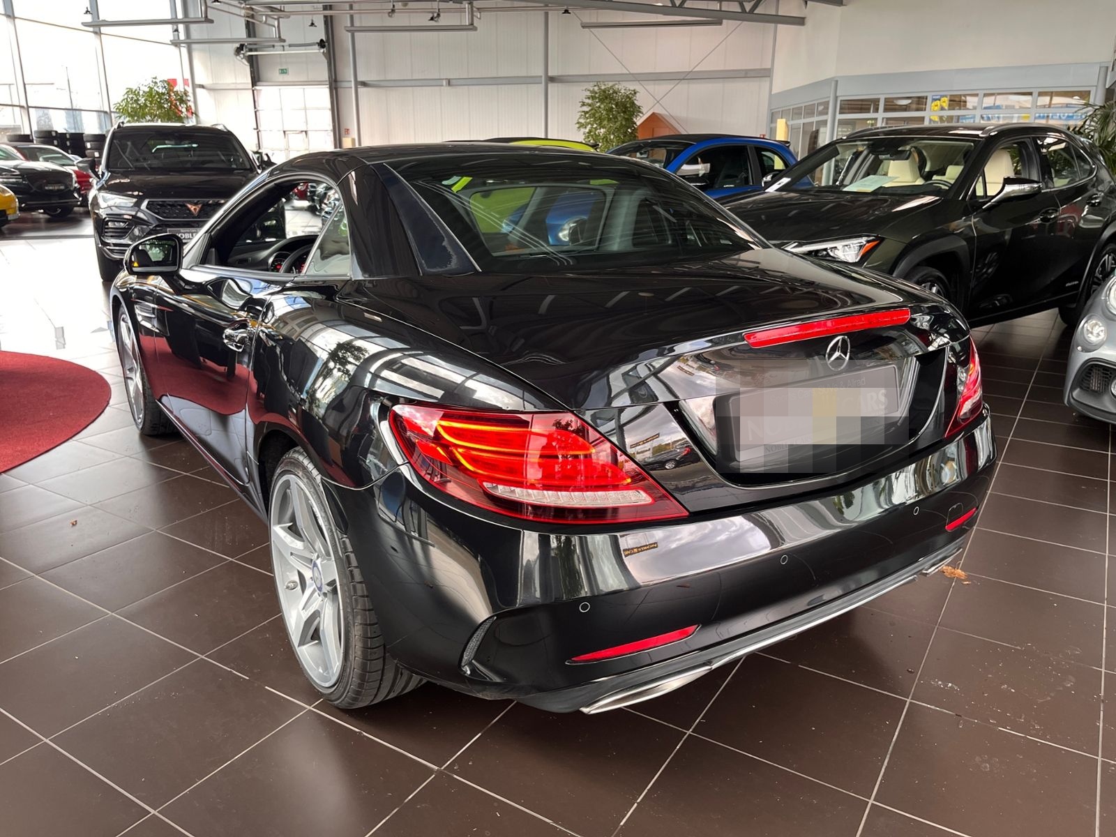 Mercedes-Benz SLC 300 AMG-LINE LED NAVI ALU AIRSCRAF foto 5