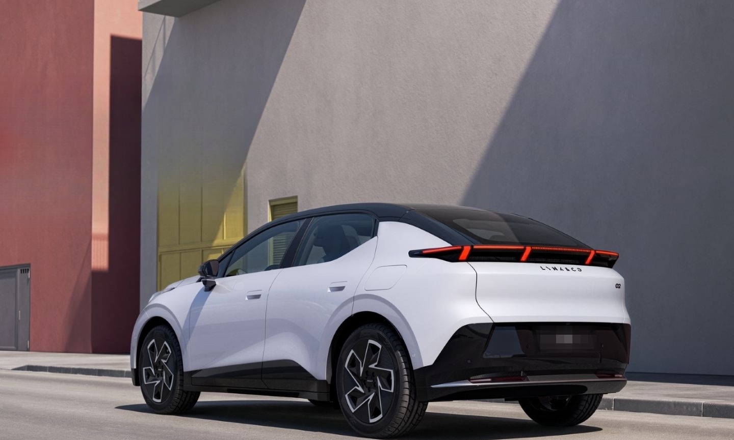 Lynk&Co 02 Core/ 4 Jahre Garantie / 445KM Reichweite / L foto 6