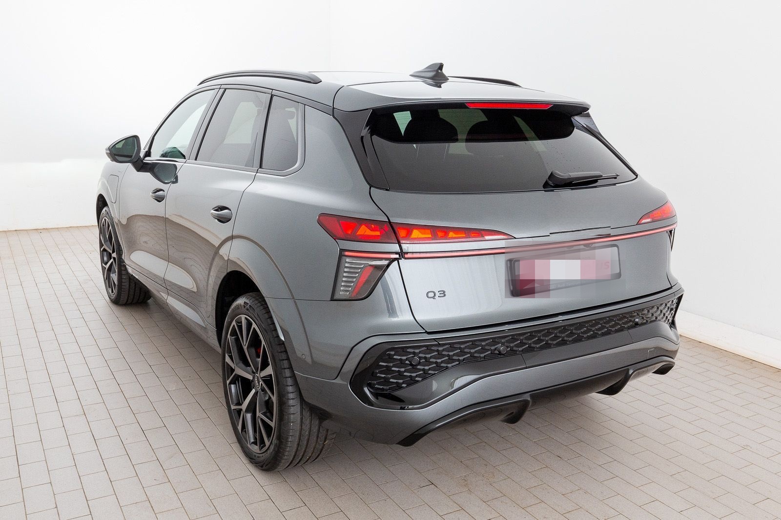 Audi Q3 e-hybrid S tronic foto 20