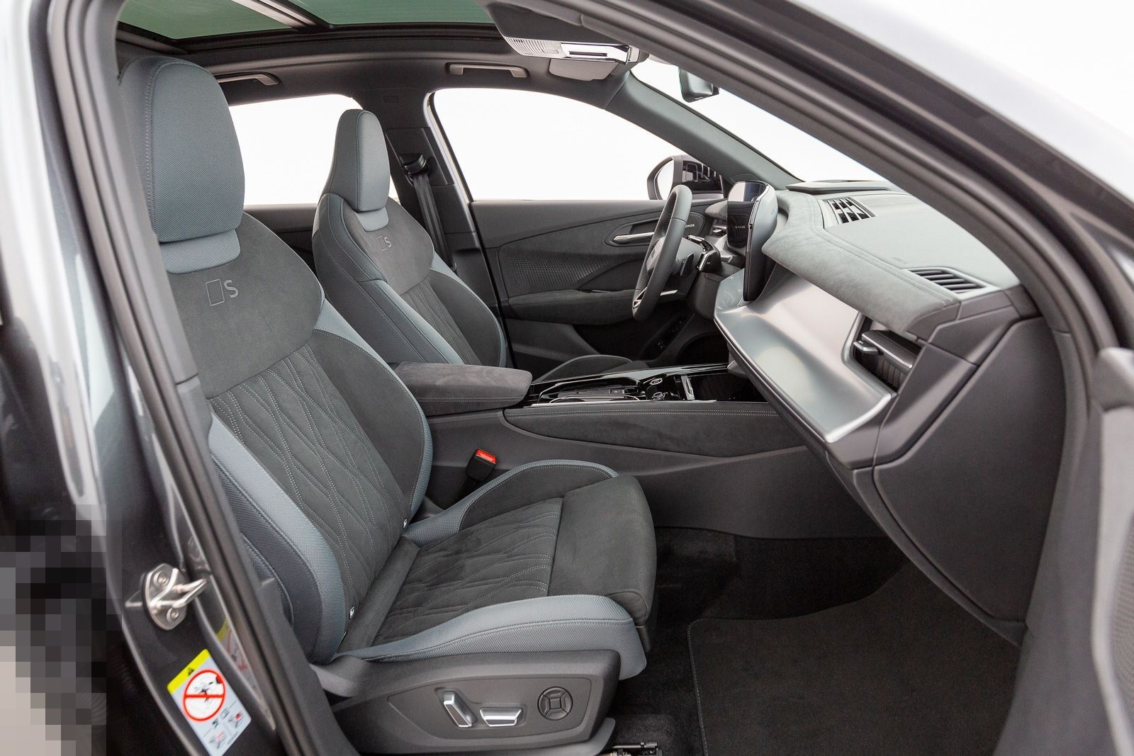 Audi Q3 e-hybrid S tronic foto 10