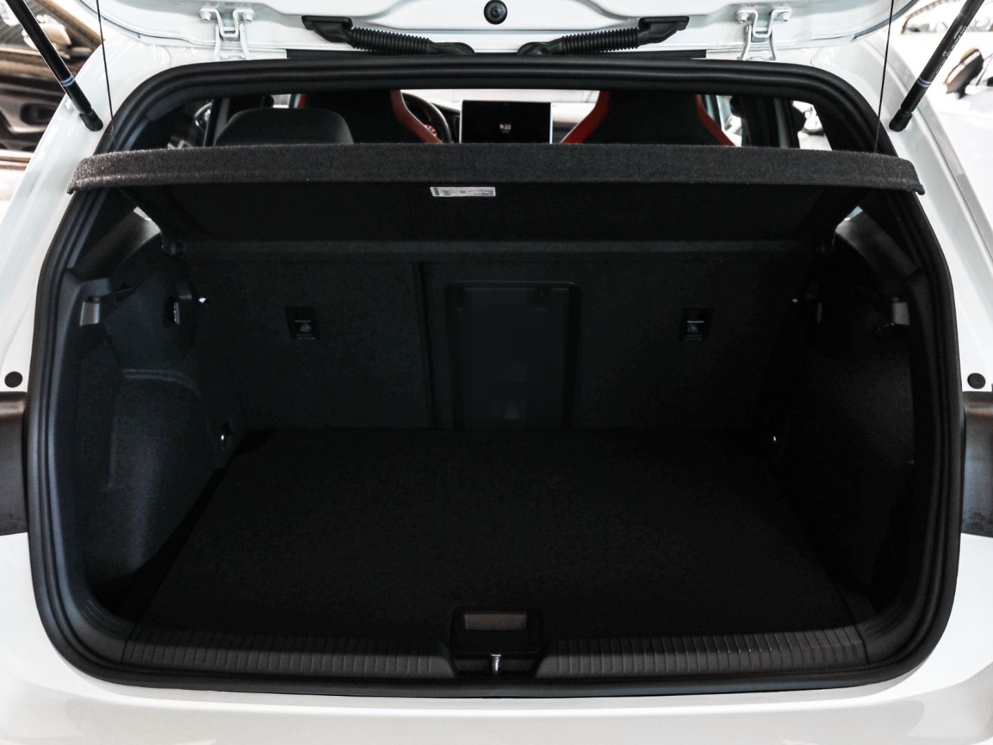 Volkswagen Golf GTI 2.0 TSI DSG Navi Pano HuD IQ.Light foto 13