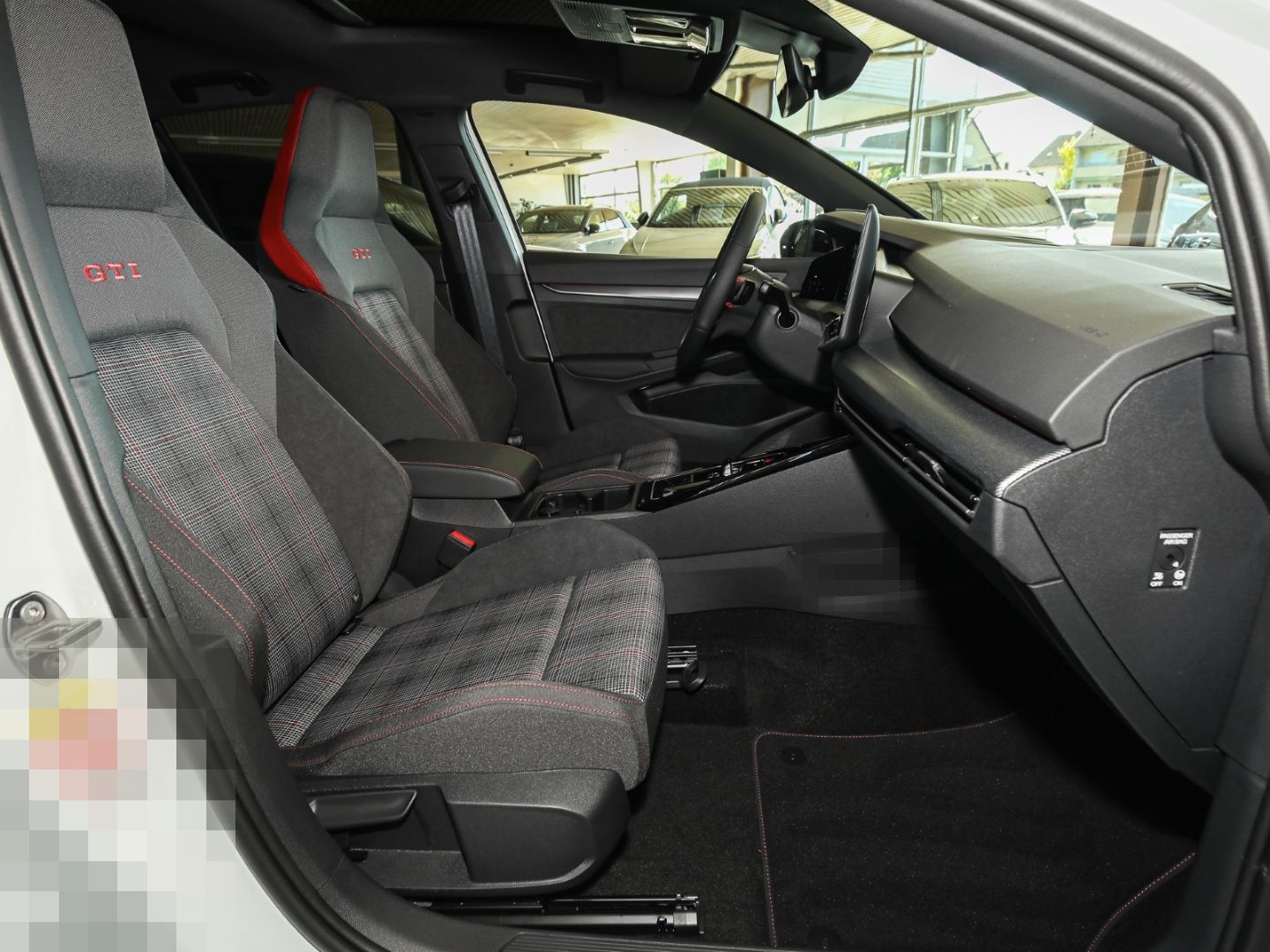 Volkswagen Golf GTI 2.0 TSI DSG Navi Pano HuD IQ.Light foto 10
