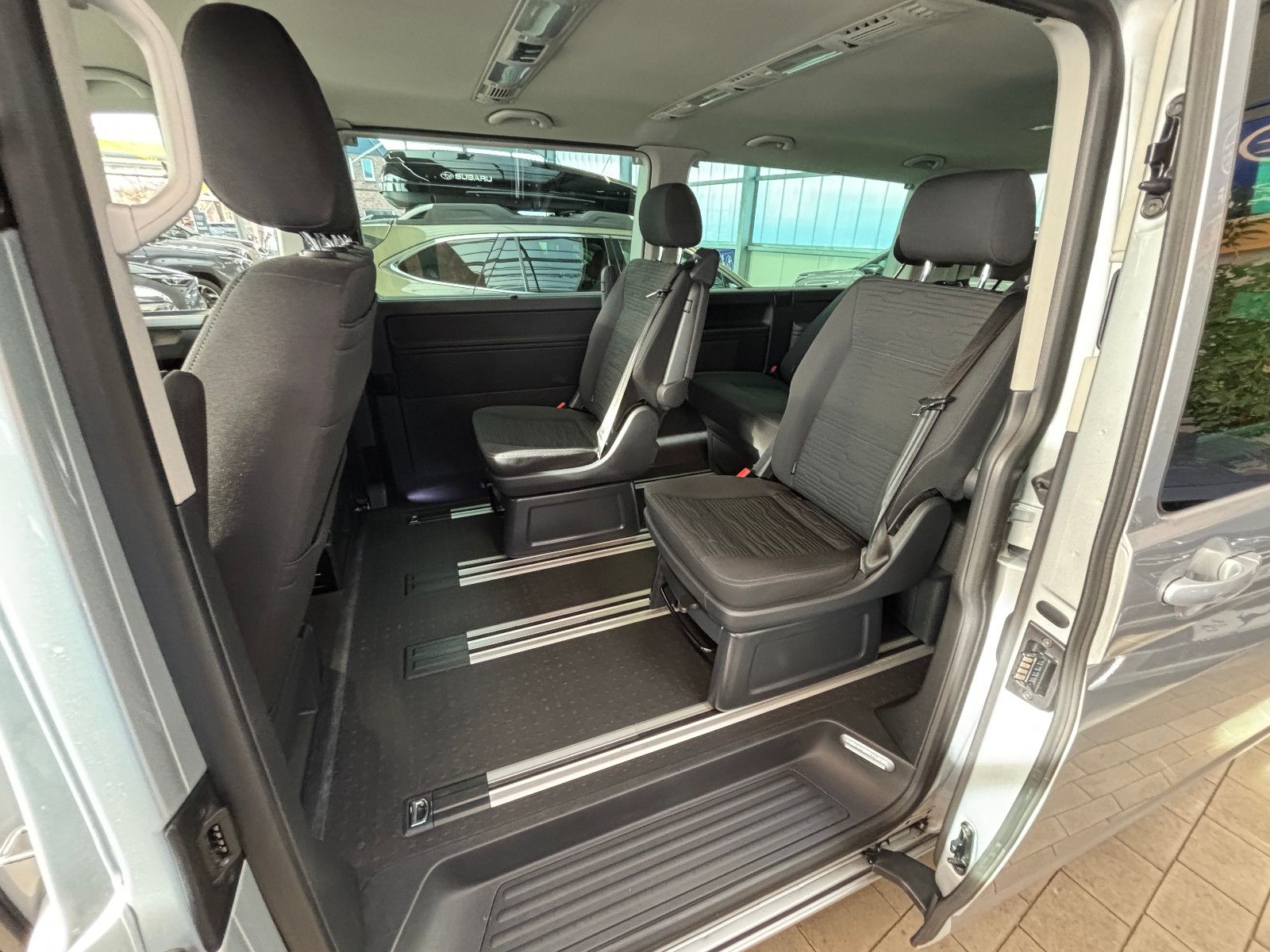 Volkswagen Multivan T6.1 Lang DSG Comfortline foto 9
