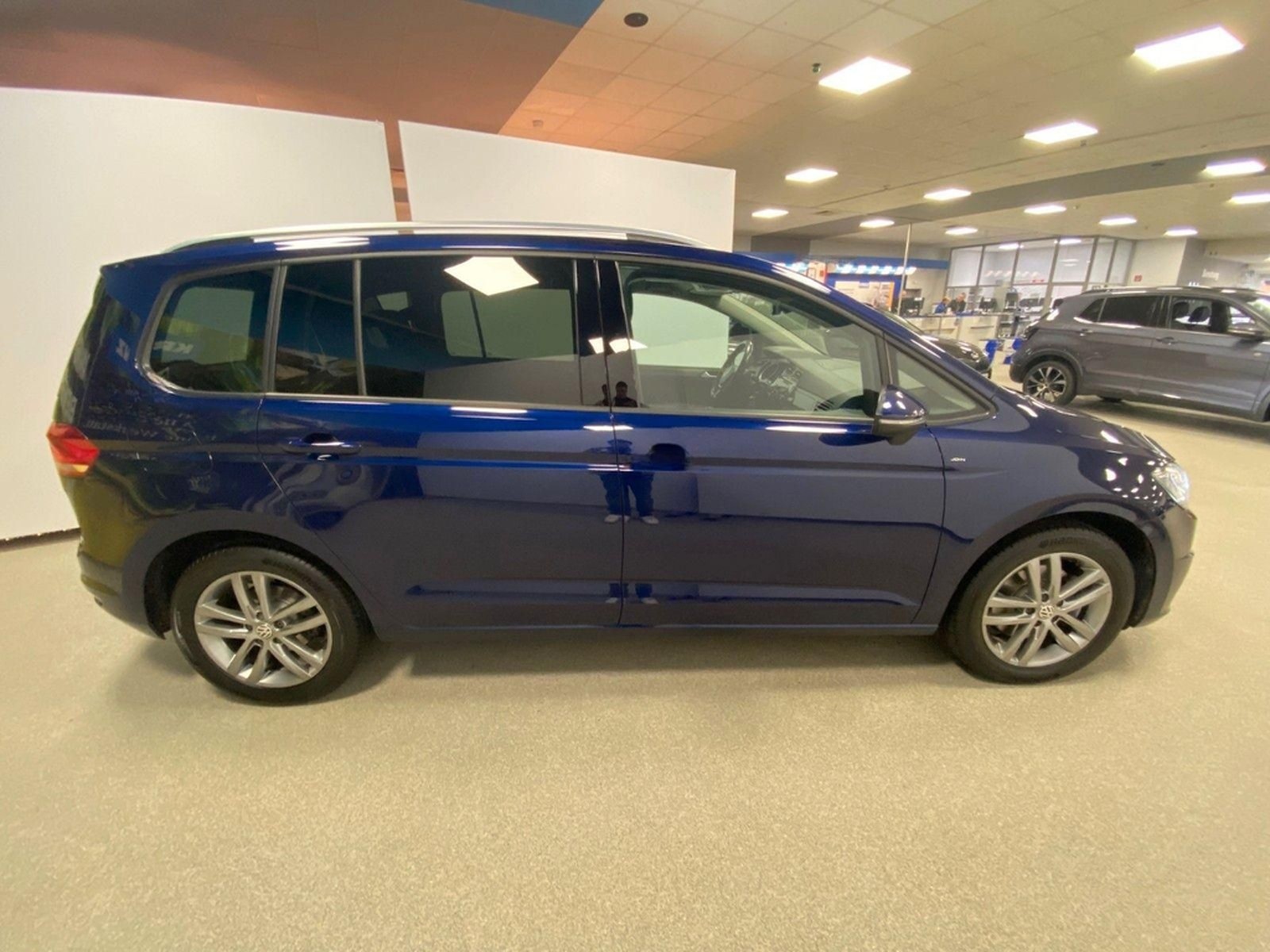 Volkswagen Touran 1.5 TSI JOIN+NAVI+AHK schwenk+KAMERA+ACC+ foto 4