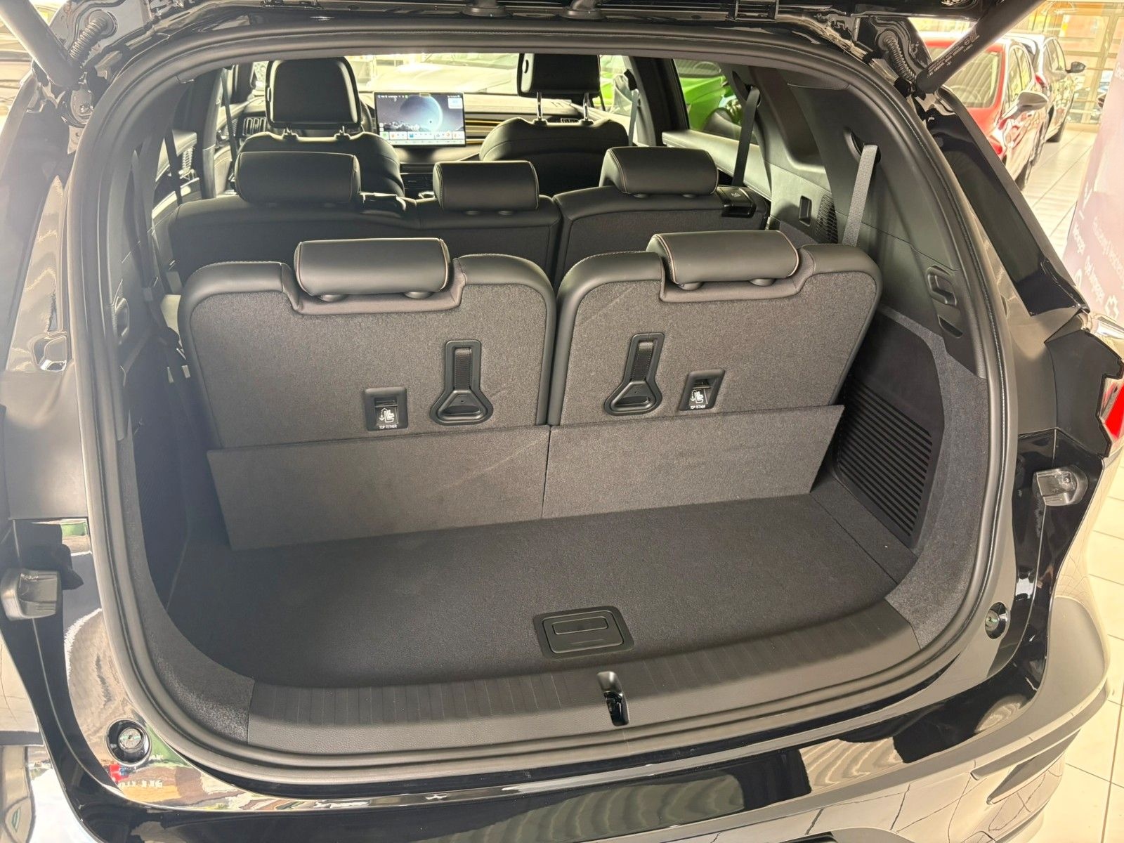 BYD TANG 108 kWh Flagship AWD foto 14