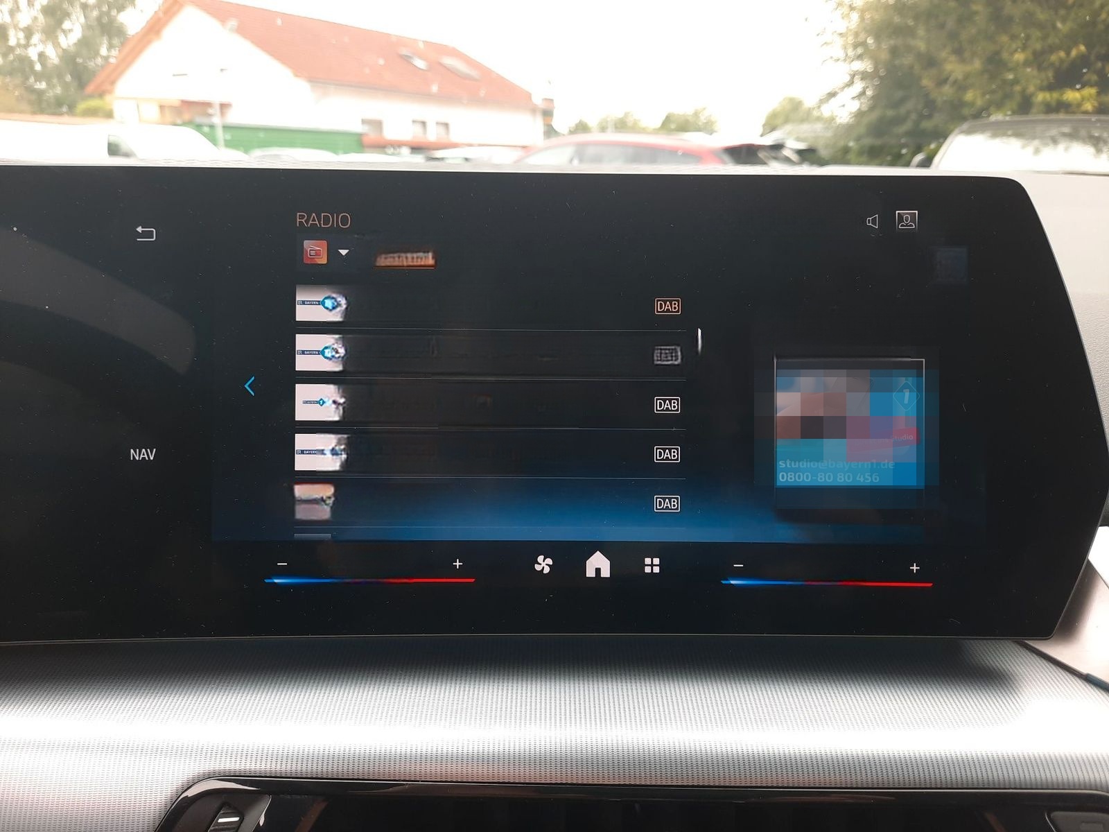 BMW 218i Active Tourer M-Sport LED Kamera Lenkrad be foto 22